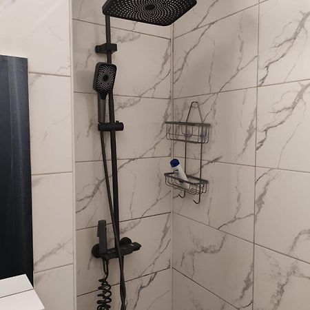 Garsoniera G3 Apartment Craiova Luaran gambar