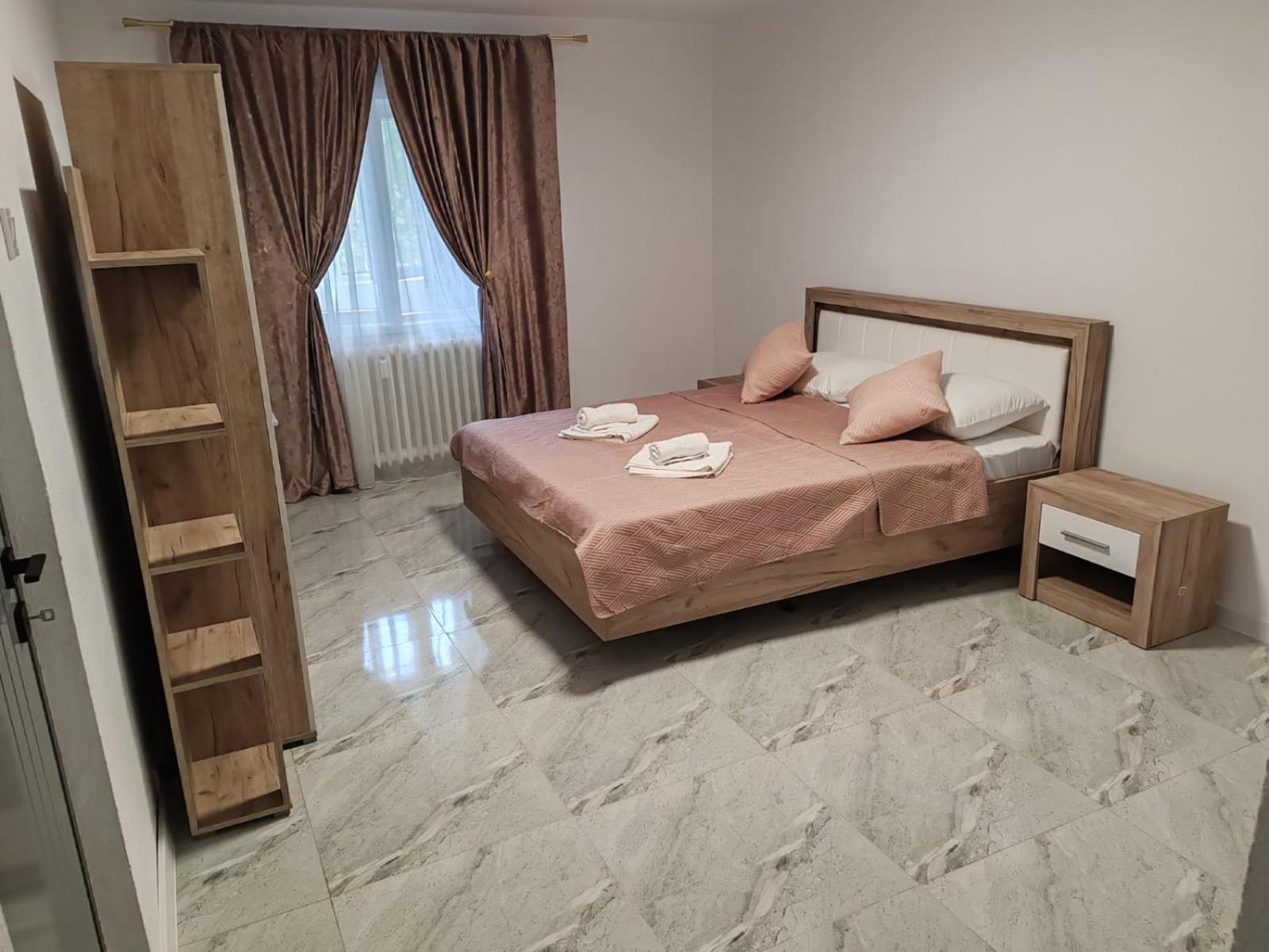 Garsoniera G3 Apartment Craiova Luaran gambar