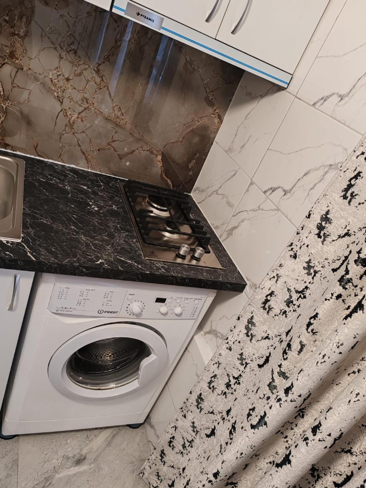 Garsoniera G3 Apartment Craiova Luaran gambar